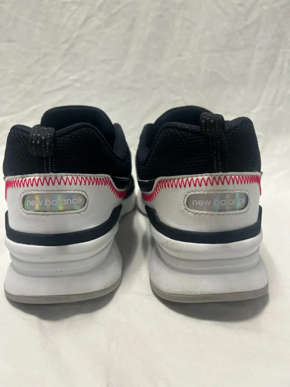 New Balance 997H CM997HFQ Men’s 9.5 Suede Mesh Lifestyle Sneaker Retro Casual